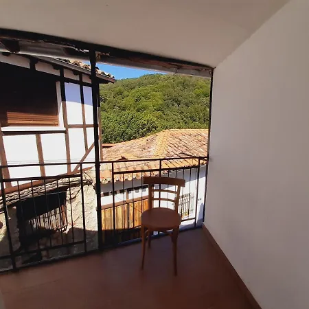 Casa De Tia Patricia * Montemayor del Rio