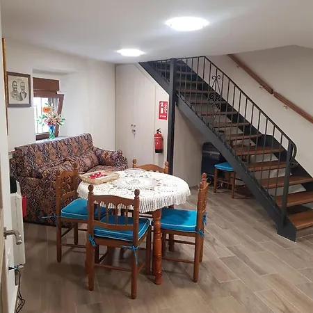 Casa De Tia Patricia Vakantiehuis Montemayor del Rio